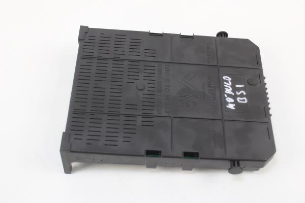 Caixa de Fusíveis Externa PEUGEOT 308 CC (4B_) | 09 - 15 Imagem-1