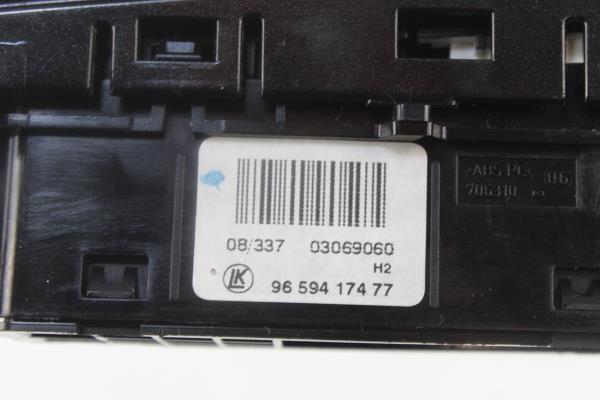 Interruptor Luz Perigo / 4 Piscas PEUGEOT 308 CC (4B_) | 09 - 15 Imagem-5