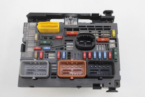 Caixa de Fusíveis PEUGEOT 308 CC (4B_) | 09 - 15 Imagem-3