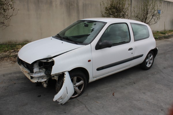 RENAULT CLIO II Caixa 