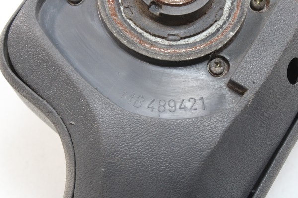 steering wheel MITSUBISHI L300 Imagem-3