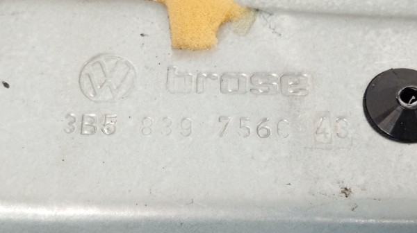 Motor Elevador Vidro Traseiro Direito SKODA OCTAVIA 1.9D Imagem-3