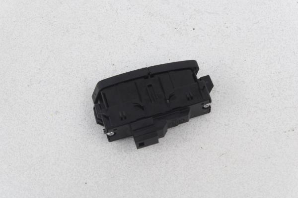 Interruptor Bloqueio Portas MERCEDES-BENZ E 220 CDI Imagem-1