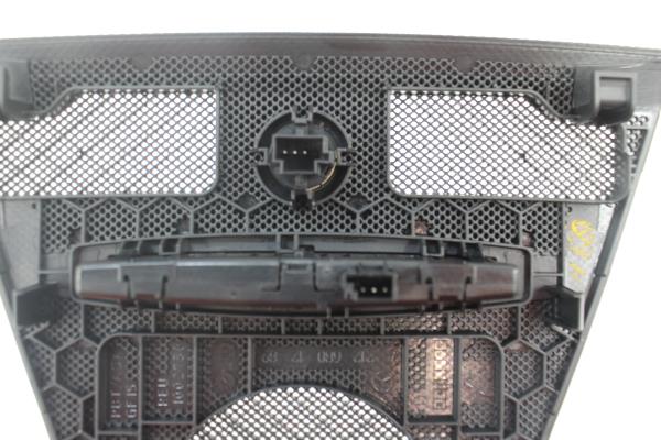 Display MERCEDES-BENZ E 220 CDI Imagem-2
