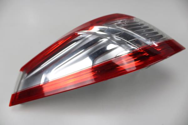 Farolim Stop Esquerdo PEUGEOT 508 RXH Imagem-3