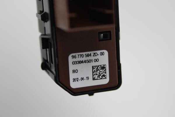 Interruptor Tampo da Mala PEUGEOT 508 RXH Imagem-2