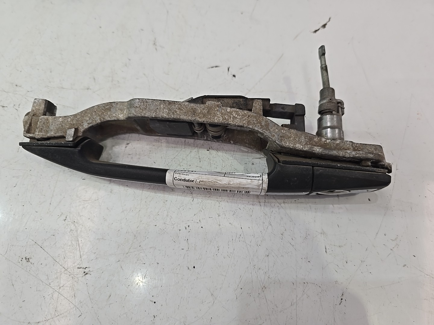 Puxador de Porta Frente Esquerda MERCEDES-BENZ E-CLASS (W124) | 93 - 96 Imagem-1