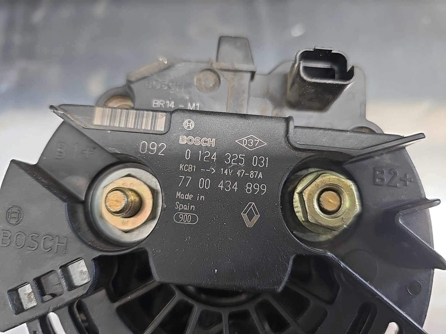 Alternador RENAULT MEGANE II (BM0/1_, CM0/1_) | 01 - 12 Imagem-1