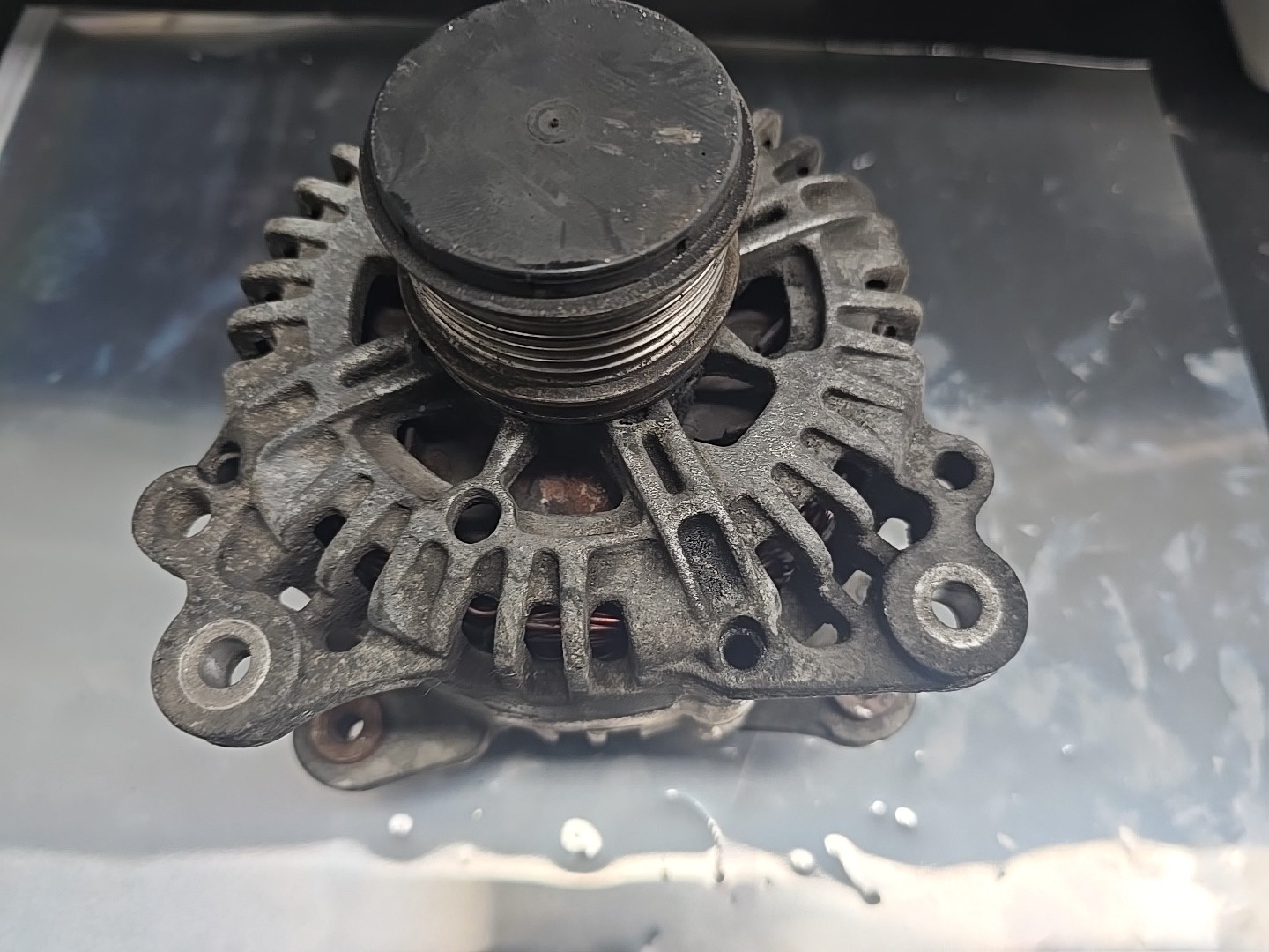 Alternador AUDI A3 (8P1) | 03 - 13 Imagem-3