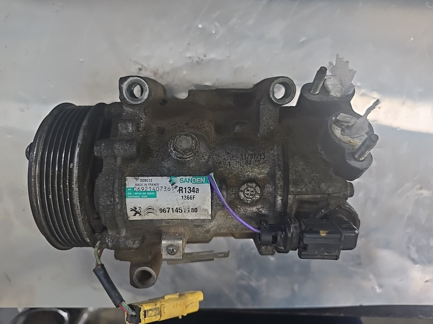 Compressor do Ar condicionado CITROEN DS5 | 11 - 15 Imagem-2