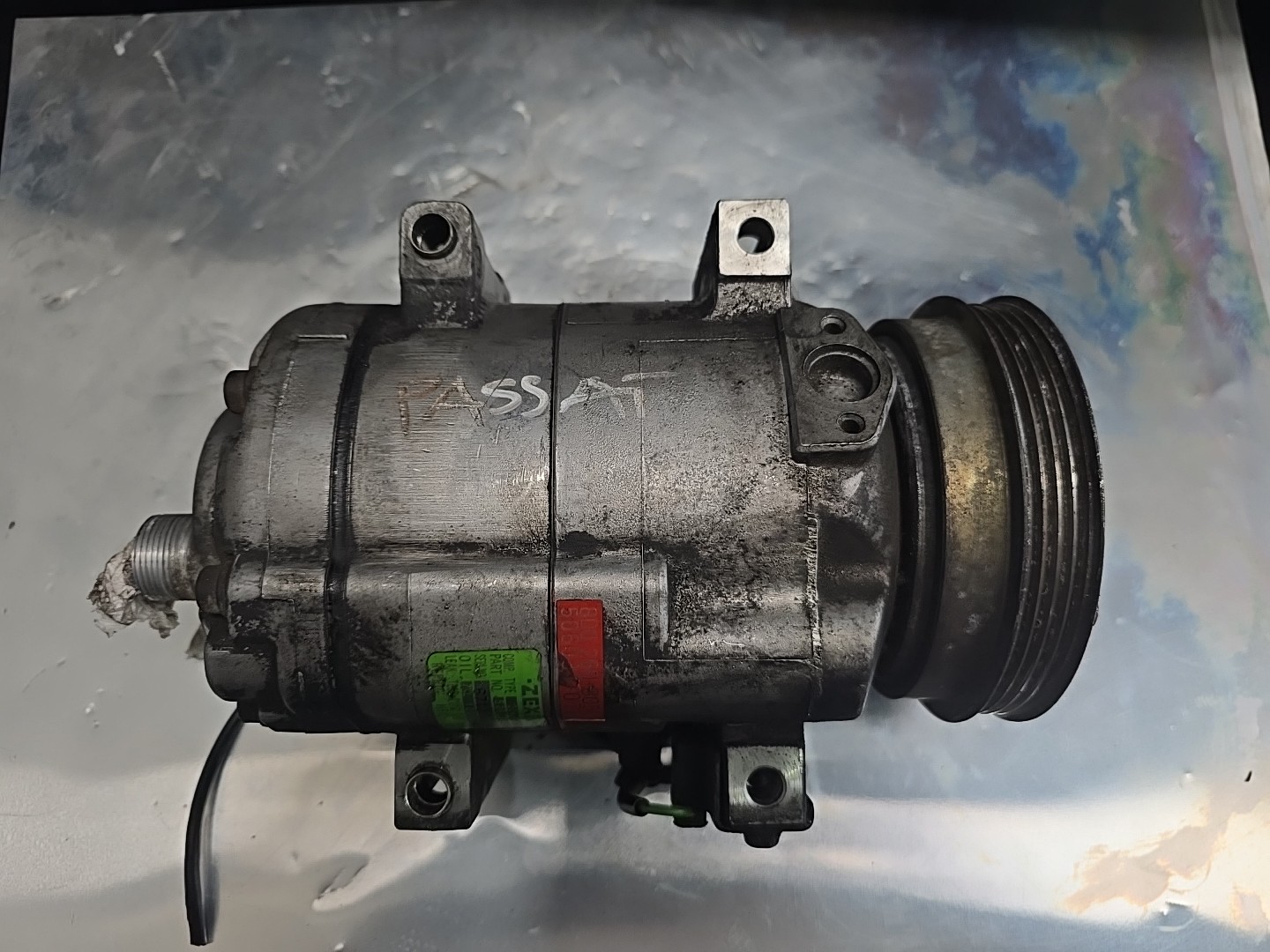 Compressor do Ar condicionado VOLKSWAGEN PASSAT (3B3) | 00 - 05 Imagem-2
