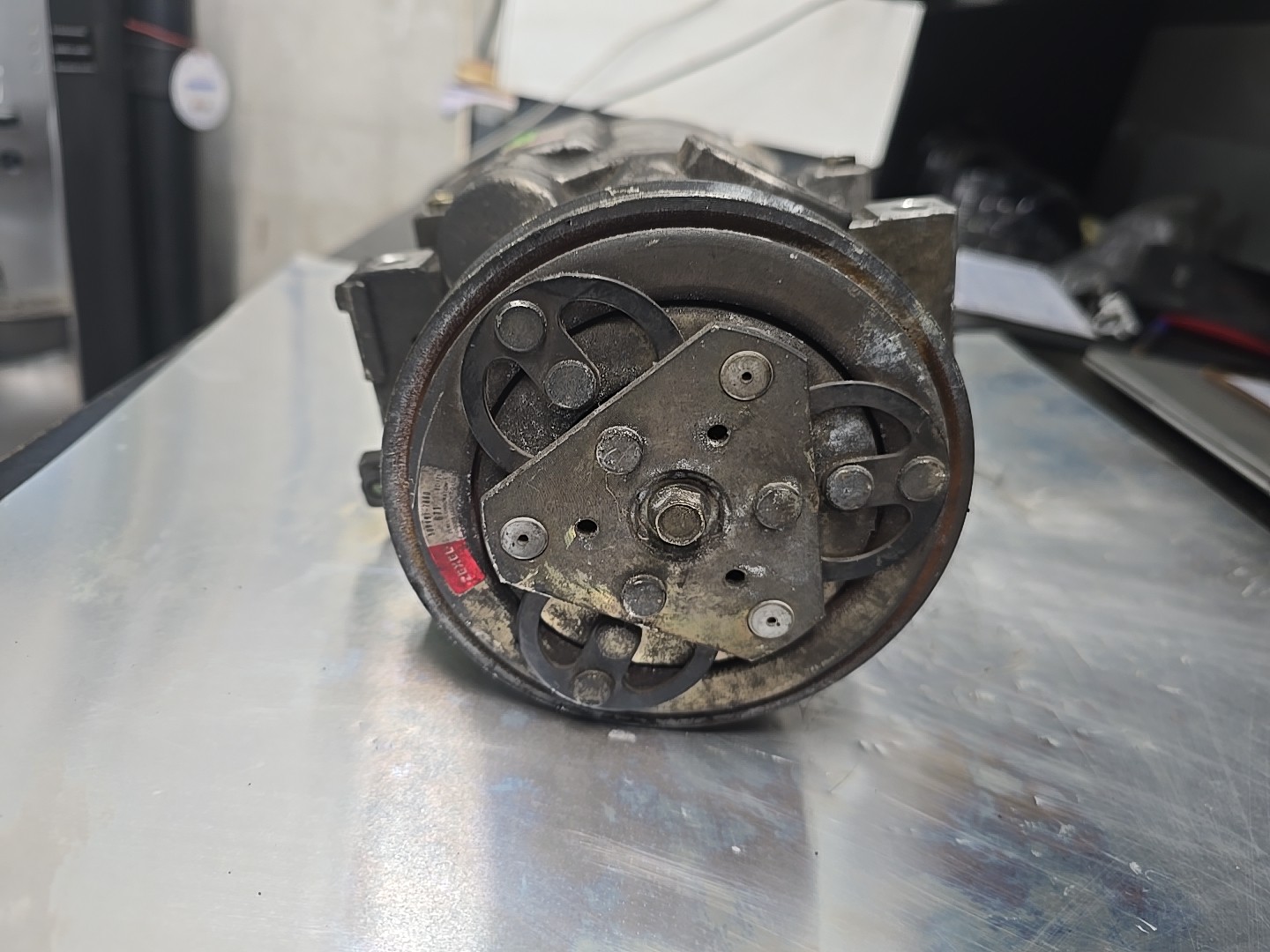 Compressor do Ar condicionado VOLKSWAGEN PASSAT (3B3) | 00 - 05 Imagem-4