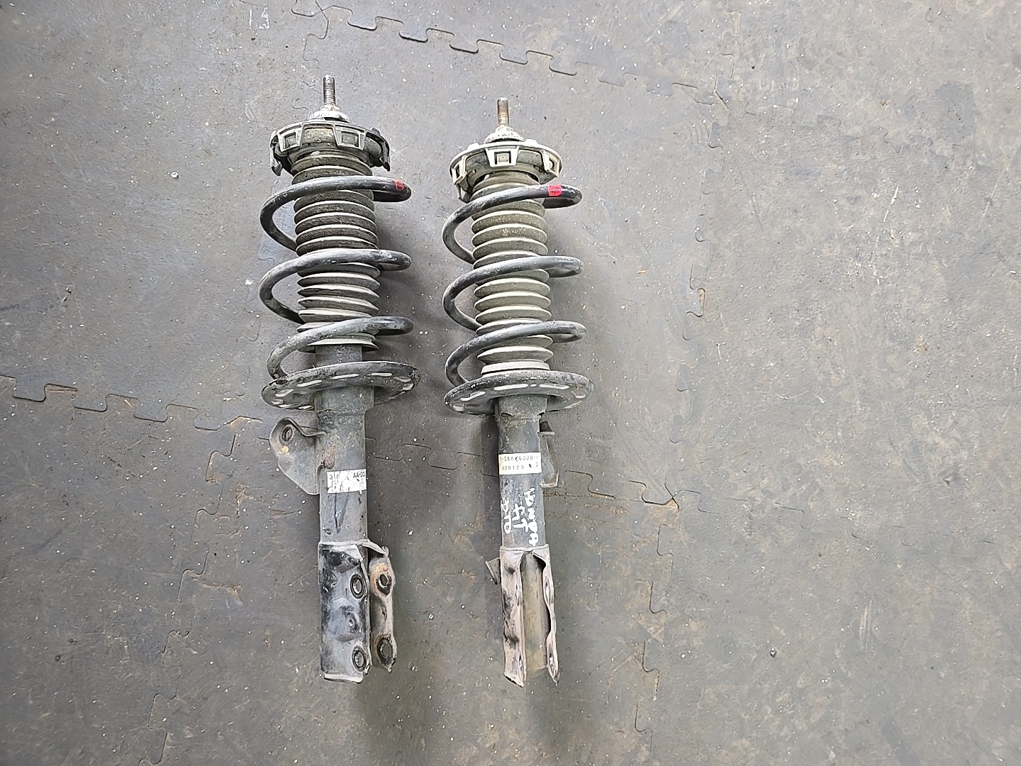 PACK DE SUSPENSÃO / AMORTECEDORES HONDA JAZZ II (GD_, GE3, GE2) | 01 - 08 Imagem-1