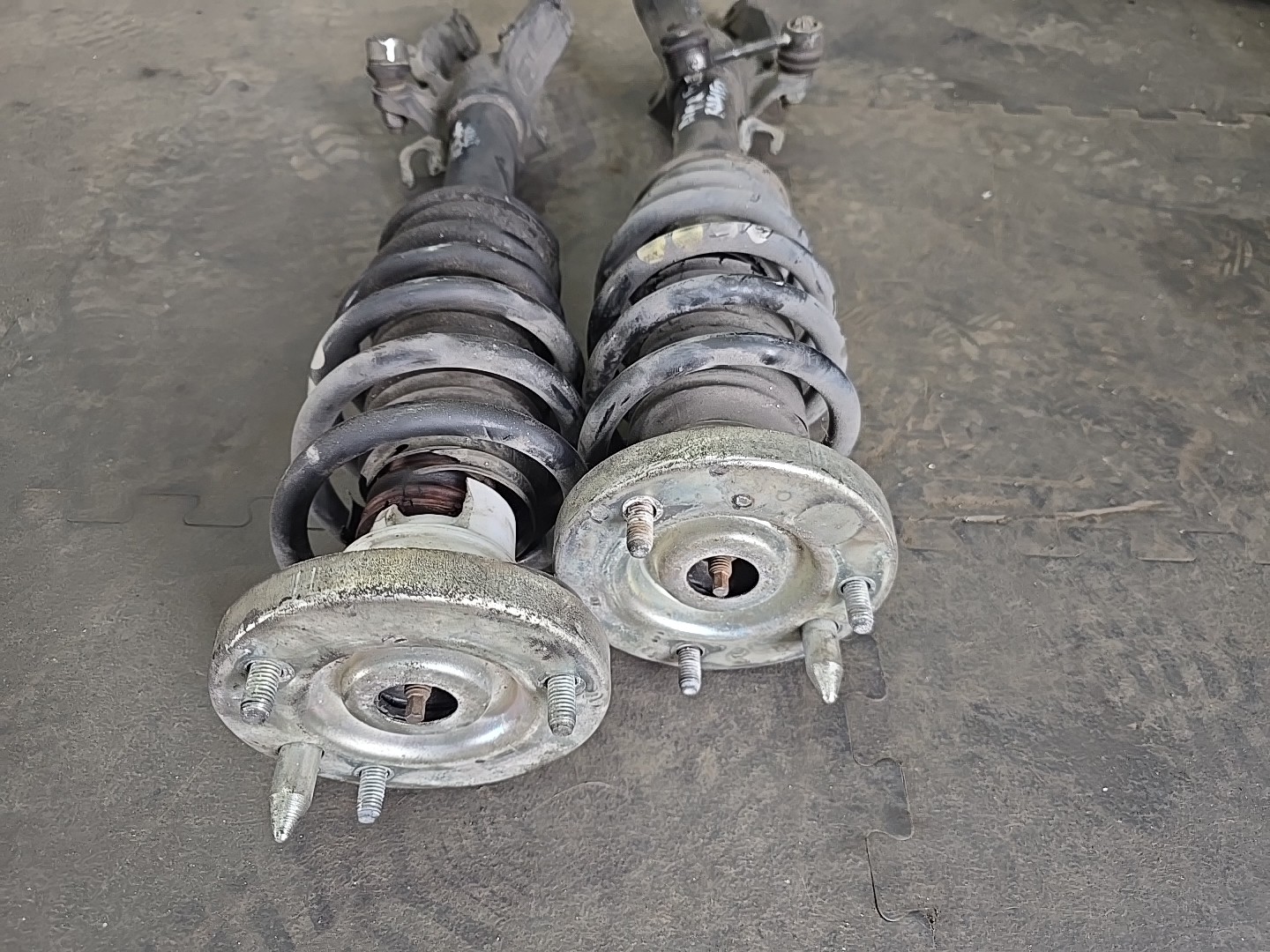 PACK DE SUSPENSÃO / AMORTECEDORES ALFA ROMEO 159 Sportwagon (939_) | 05 - 12 Imagem-1