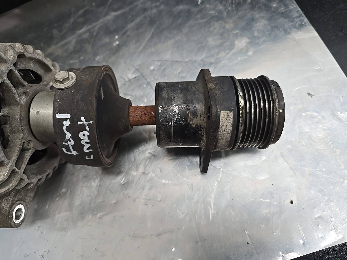 Alternador FORD C-MAX (DM2) | 07 - 10 Imagem-1