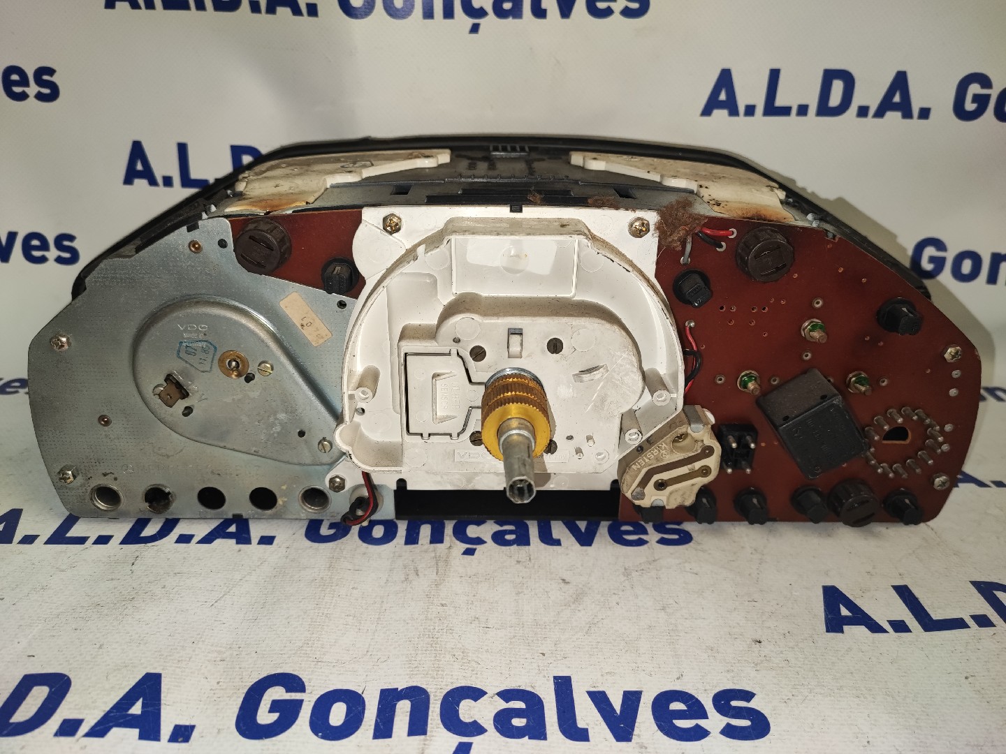 Quadrante MERCEDES-BENZ 190 (W201) | 82 - 93 Imagem-4