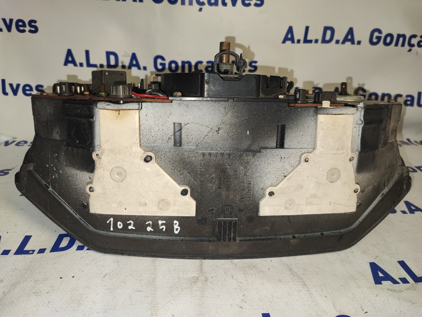 Quadrante MERCEDES-BENZ 190 (W201) | 82 - 93 Imagem-1