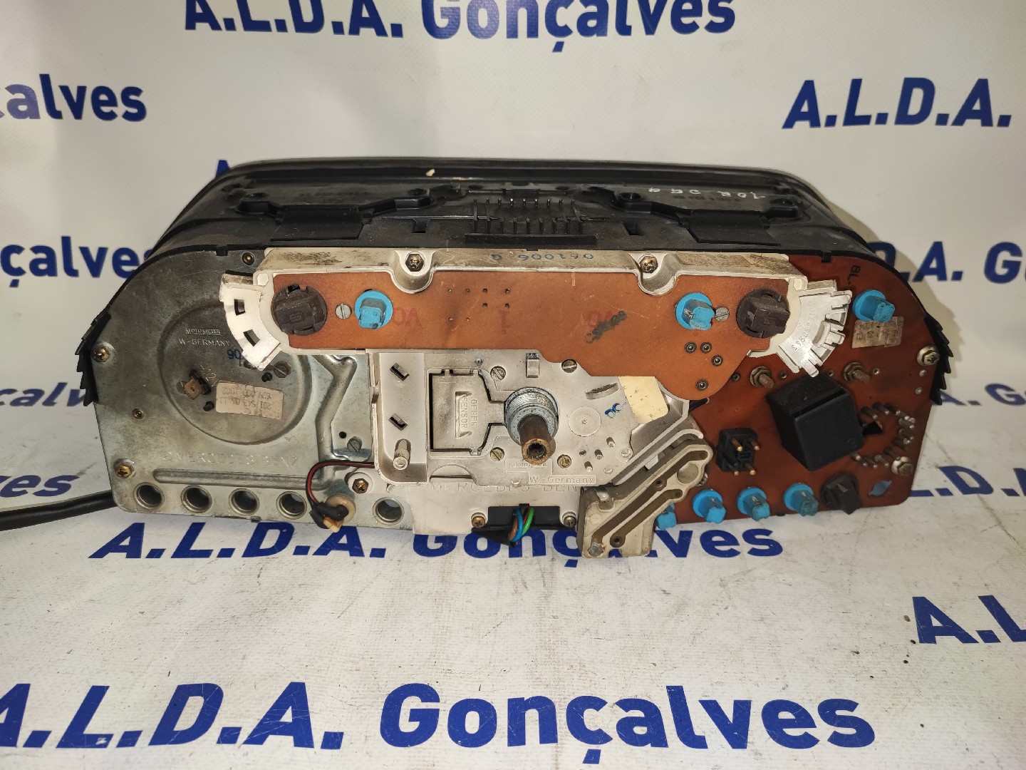 Quadrante MERCEDES-BENZ 190 (W201) | 82 - 93 Imagem-2