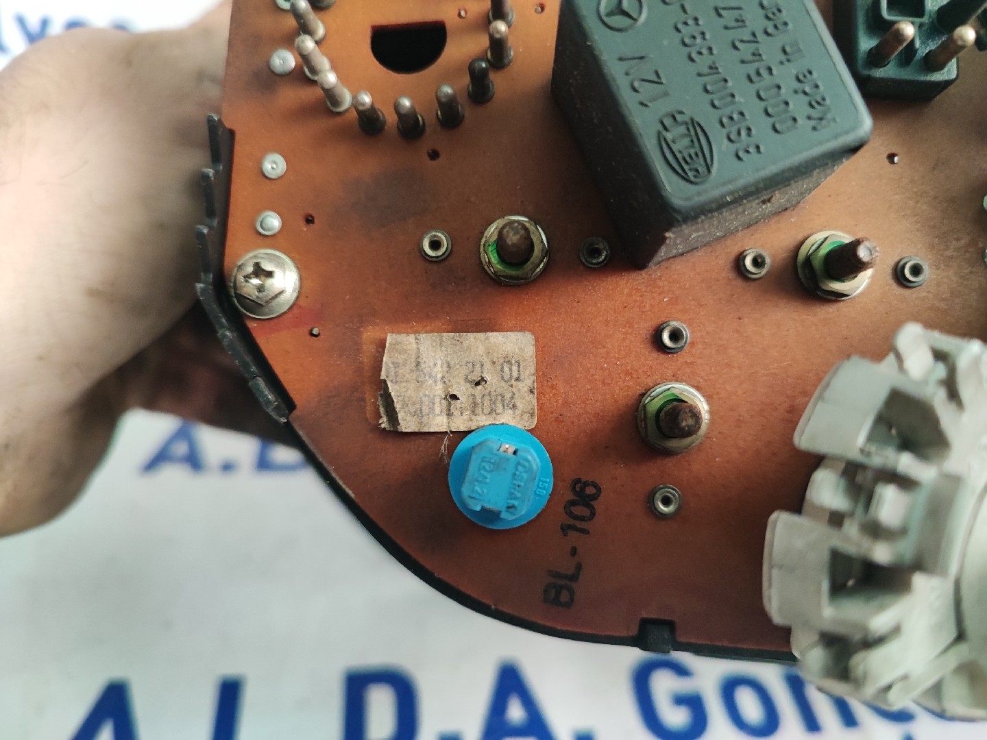 Quadrante MERCEDES-BENZ 190 (W201) | 82 - 93 Imagem-4