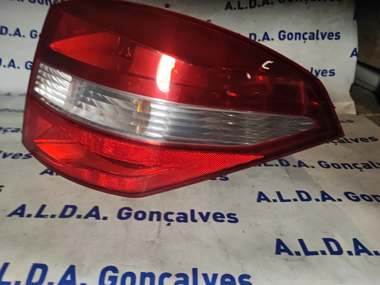 Farolim Stop Dto RENAULT - ID S_2788