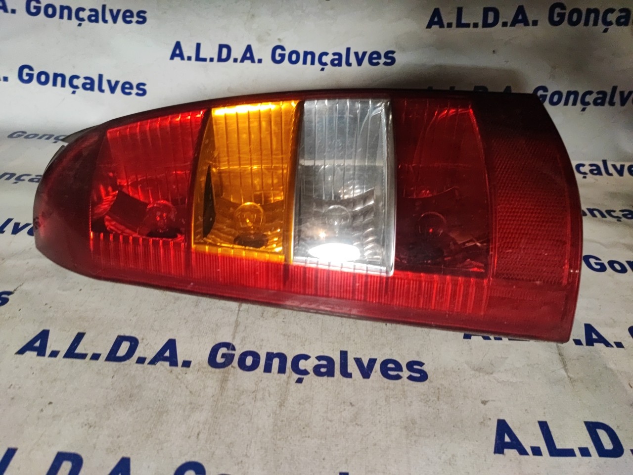 Farolim Stop Esq OPEL - ID S_2789