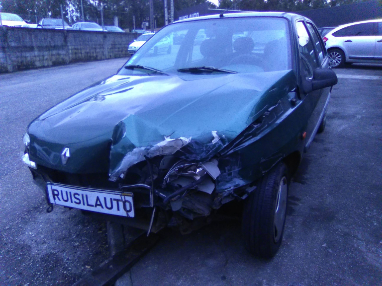 CLIO I  RENAULT - ID V_V7010