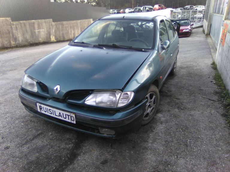 MEGANE I  RENAULT - ID V_V6941