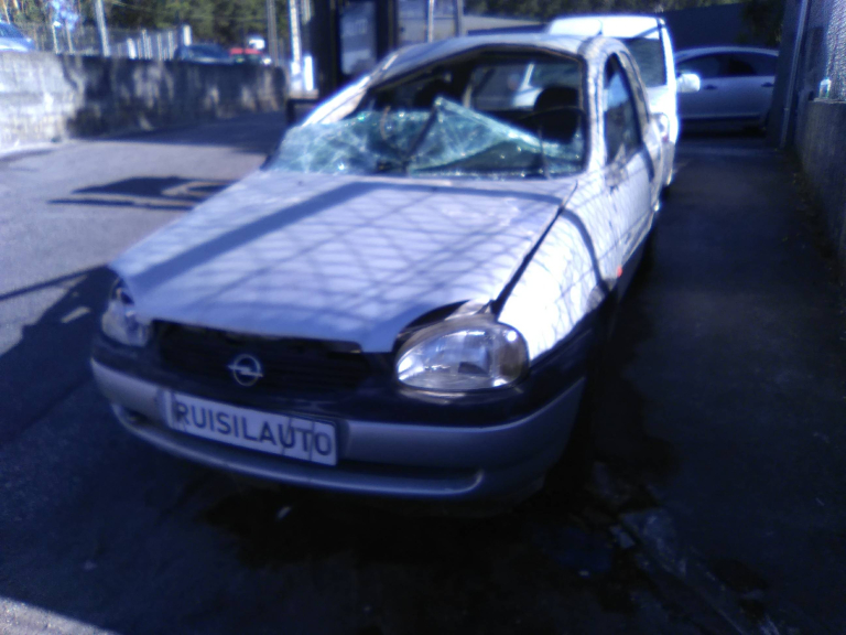 OPEL CORSA B 