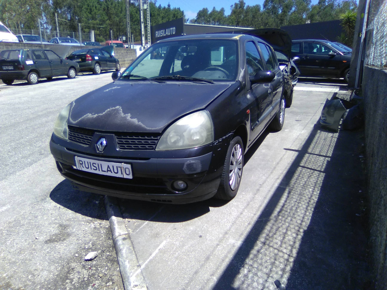 CLIO II  RENAULT - ID V_V7327