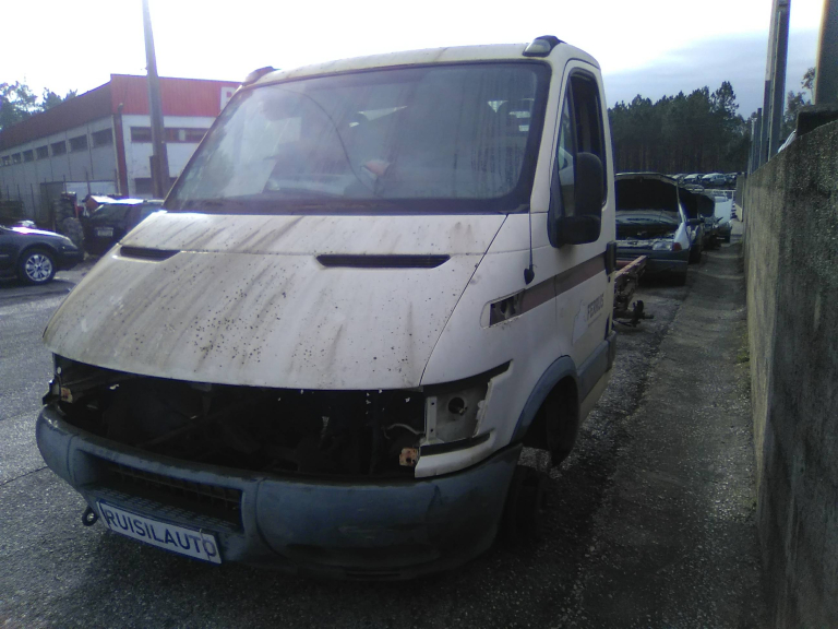 DAILY III Camião de plataforma/chassis  IVECO - ID V_V7768