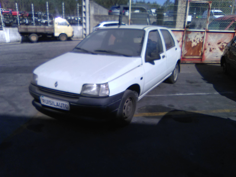 CLIO I  RENAULT - ID V_V7432