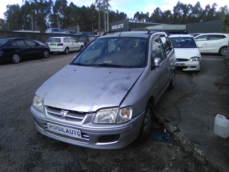 SPACE STAR Veículo multiuso  MITSUBISHI - ID V_V7859