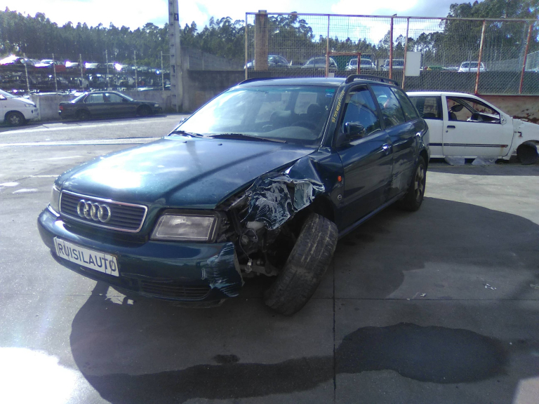 A4 Avant  AUDI - ID V_V7231