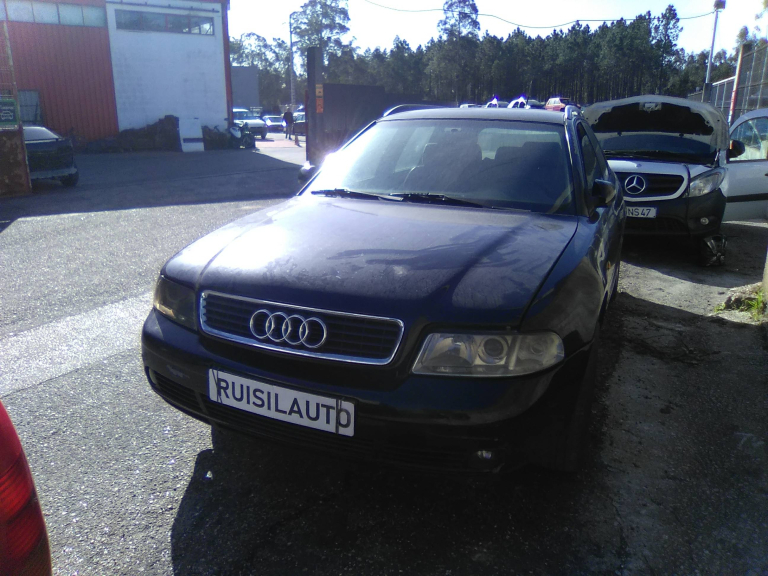 A4 Avant  AUDI - ID V_V6988