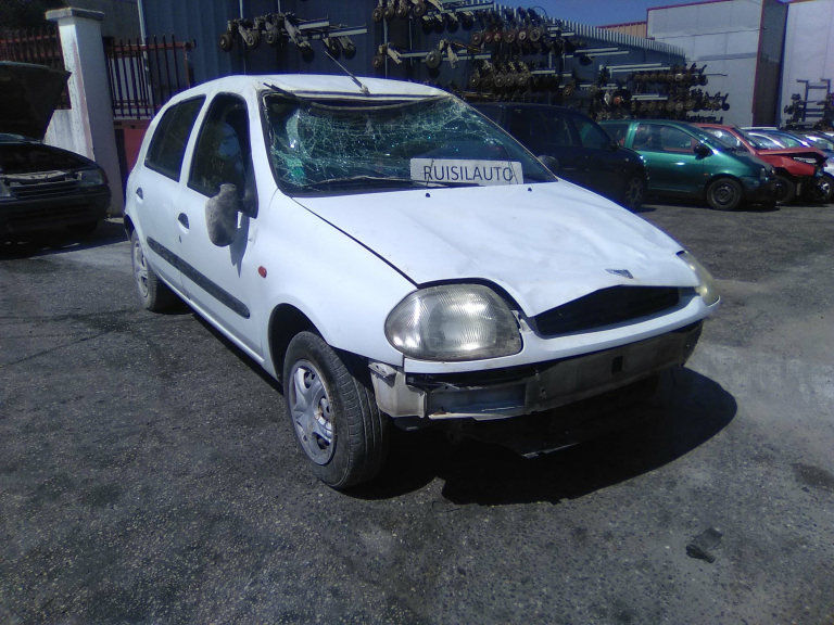 CLIO II  RENAULT - ID V_V3283