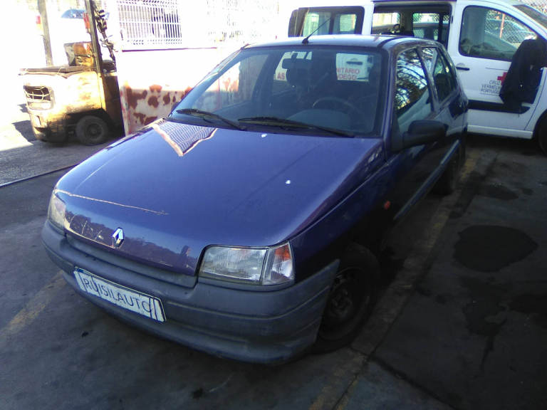 CLIO I  RENAULT - ID V_V4927