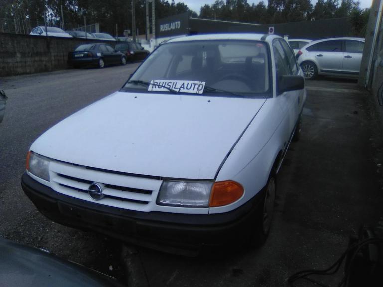 ASTRA F  OPEL - ID V_V6909