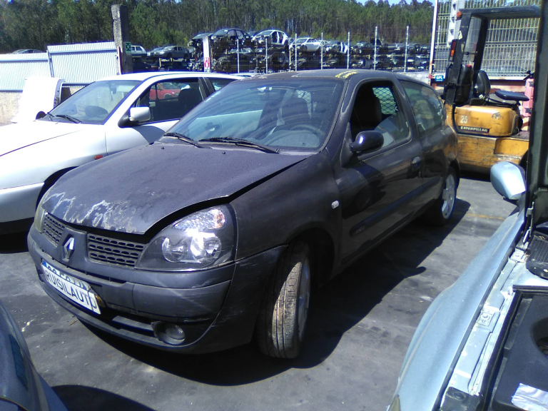 CLIO II  RENAULT - ID V_V8156