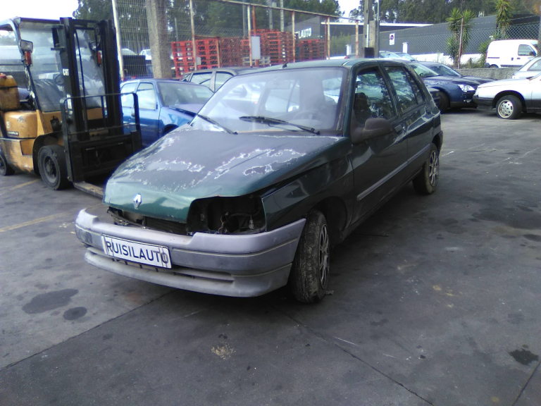 CLIO I  RENAULT - ID V_V6873