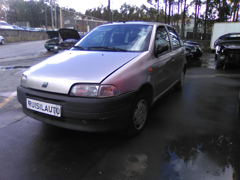 PUNTO  FIAT - ID V_V7092