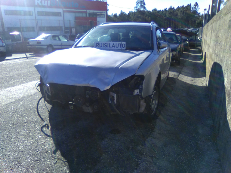 A4 Avant  AUDI - ID V_V6792