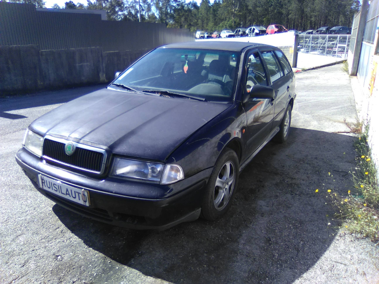 OCTAVIA I Caixa/Combi  SKODA - ID V_V7178