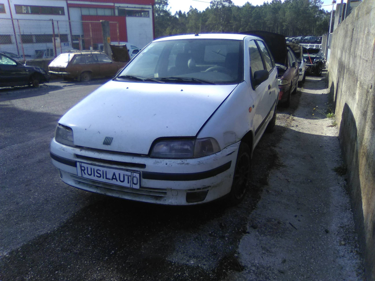 PUNTO  FIAT - ID V_V7490