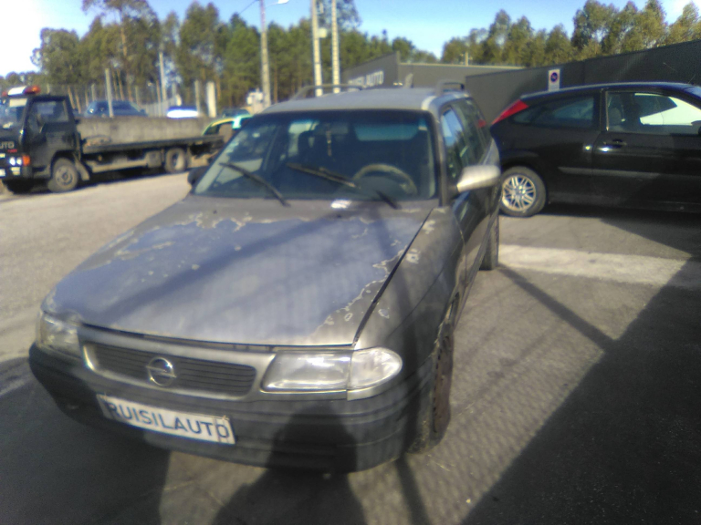ASTRA F  OPEL - ID V_V6947