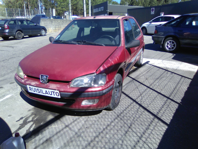 106 II  PEUGEOT - ID V_V6680