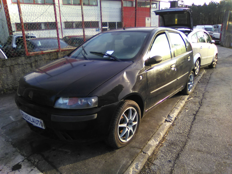 PUNTO  FIAT - ID V_V6931