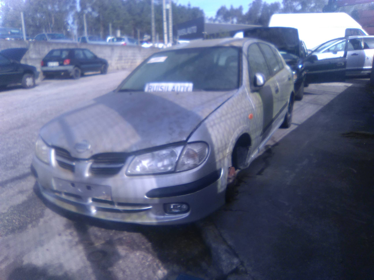 ALMERA II Hatchback  NISSAN - ID V_V6752