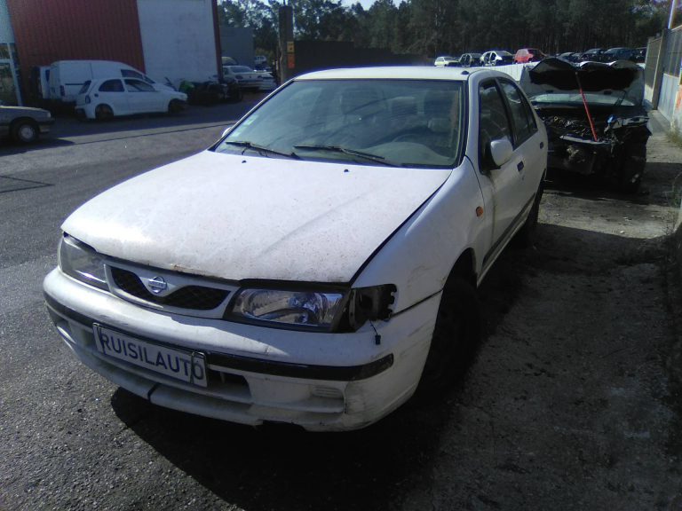 ALMERA I Hatchback  NISSAN - ID V_V6736