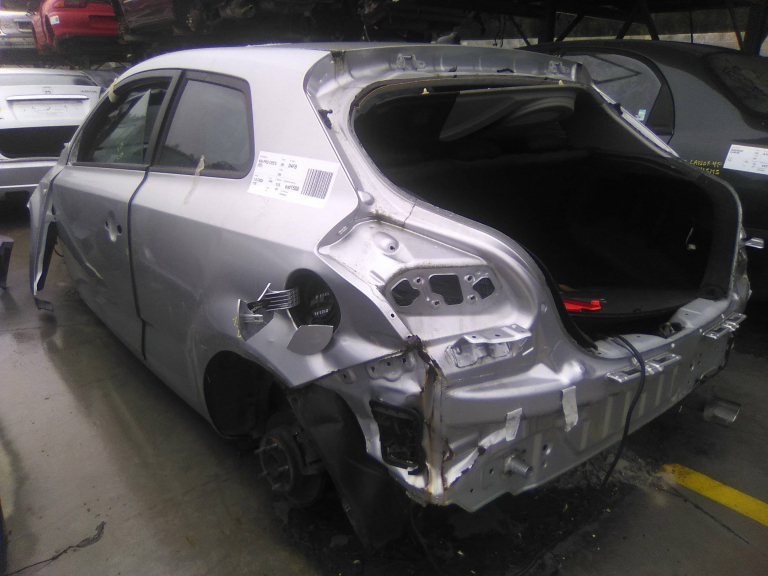 CEED SW  KIA - ID V_V1902