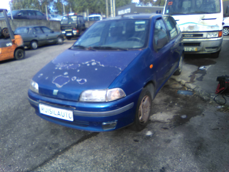 PUNTO  FIAT - ID V_V7704